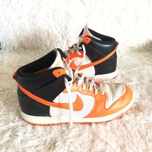 Nike || Dunk High Premium Lace Up Shoes